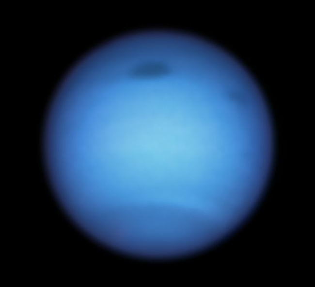 Neptune great dark spot